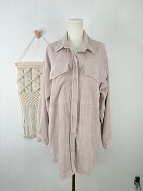 🔥3/$30 Reserve Fairfax Oversized Corduroy Shacket Medium Mauve Beige Button Up